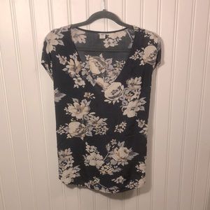 Light weight slate grey/blue and floral tee